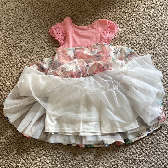 Rare Like New Elena of Avalor Dress with Floral Poufy Lace Skirt-Size 6 - Picture 6 of 6